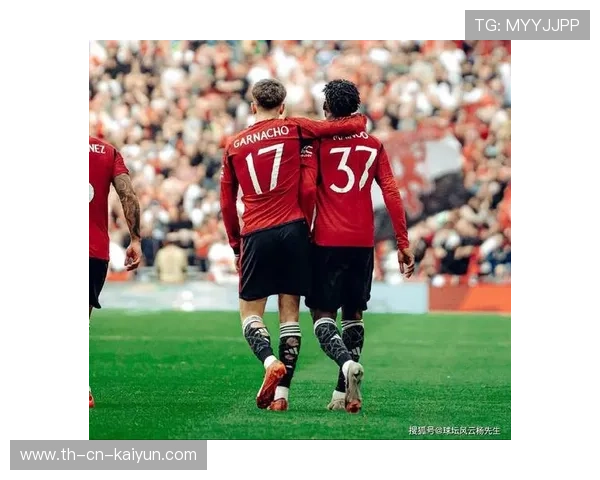 曼联准备重构中前场链接结构，开启新赛季新的进攻篇章